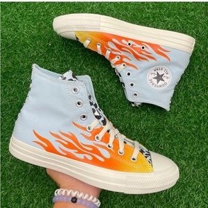 NWT MEN’s Converse All Star Chuck Taylor Ctas Hi Flames
